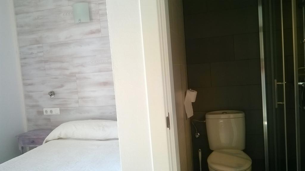 Hostal Paris Ciutadella Ciutadella  Pokoj fotografie