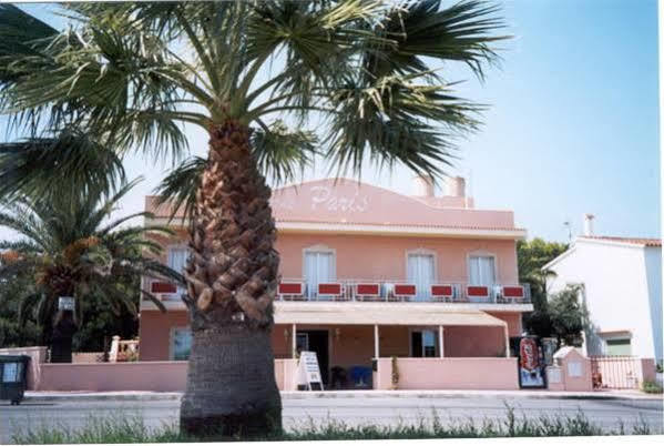 Hostal Paris Ciutadella Ciutadella  Exteriér fotografie