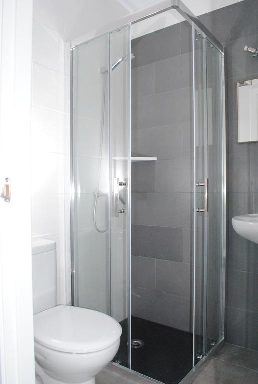 Hostal Paris Ciutadella Ciutadella  Pokoj fotografie